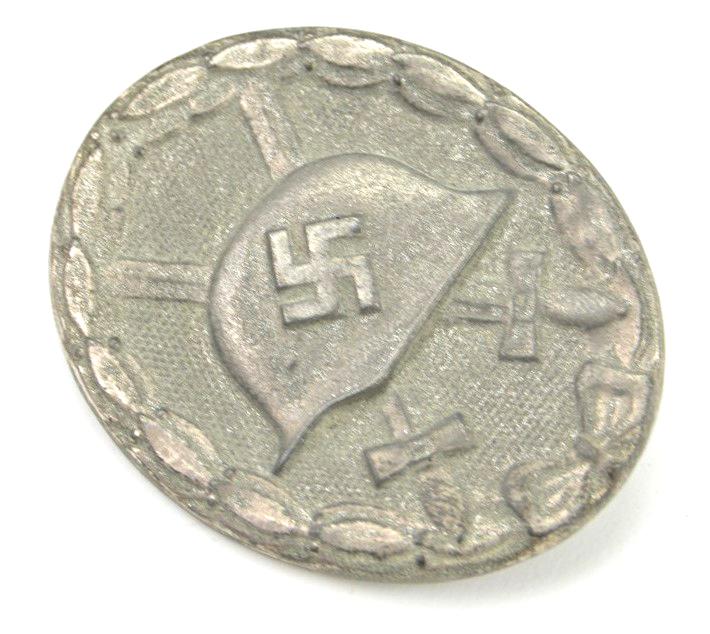 German WH Wound Badge in Silver