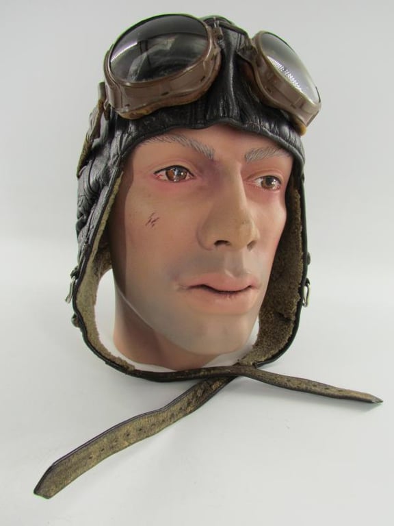 Luftwaffe LKPW101 Flight Crews Leather Winter Helmet With Flight Goggles