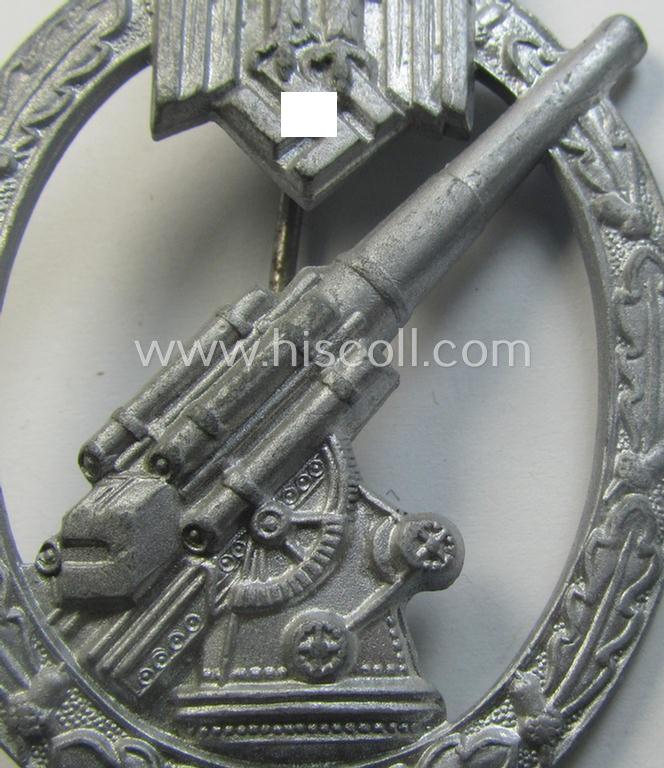 'Heeres-Flakkampf-Abzeichen' being a non-maker-marked- and/or zinc- (ie. 'Feinzink'-) based specimen of the so-called: 'pillow-crimped'-pattern (as was produced by a to date still unidentified maker)