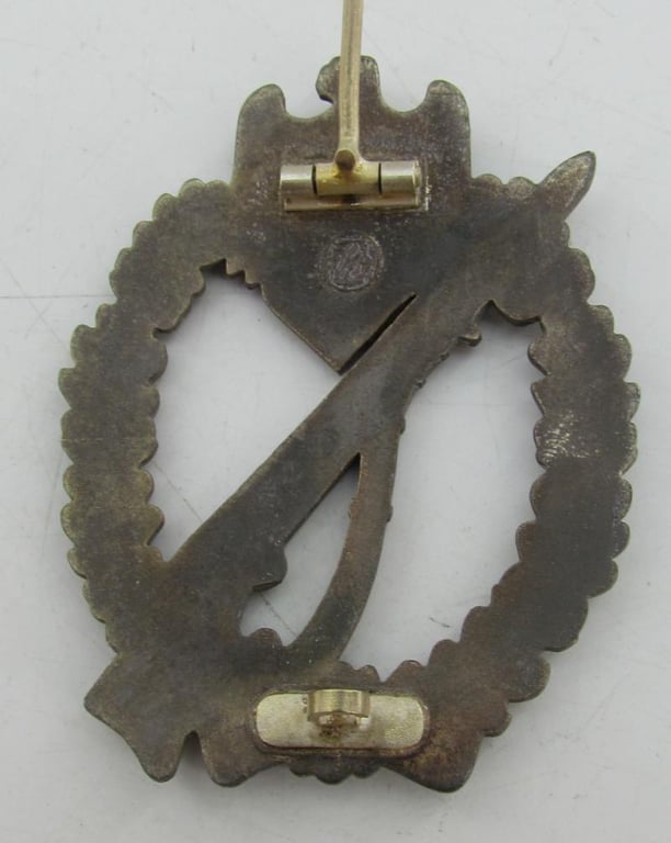 Infantry Assault Badge ( Sturmabzeichen ) in Silver –Fritz Zimmermann Stuttgart