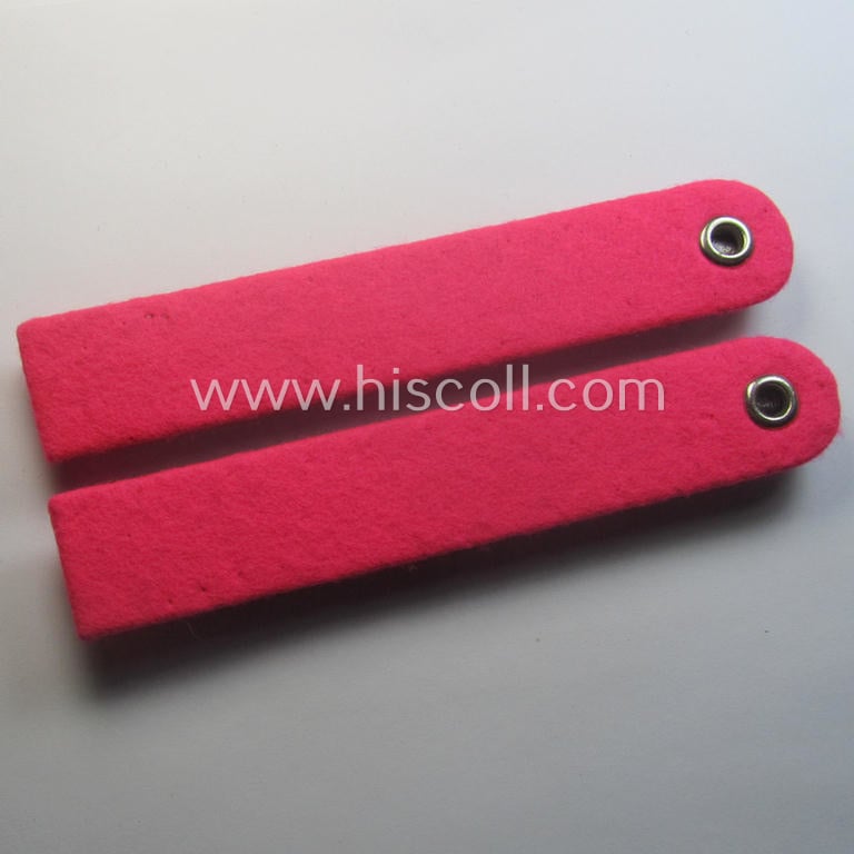 Fully matching - and actually scarcely encountered! - pair of (I deem early-pattern!) WH (Luftwaffe) shoulderboards (ie. 'Schulterstücke') as intended for usage by a: 'Flieger-Stabsingenieur' (being a rank similar to: 'Major')