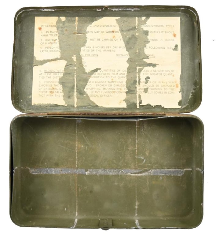 US WW2 Illuminating Disc Stock Case