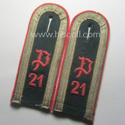 Pair of WH (Heeres), 'cyphered' (ie. 'M40'-pattern and...