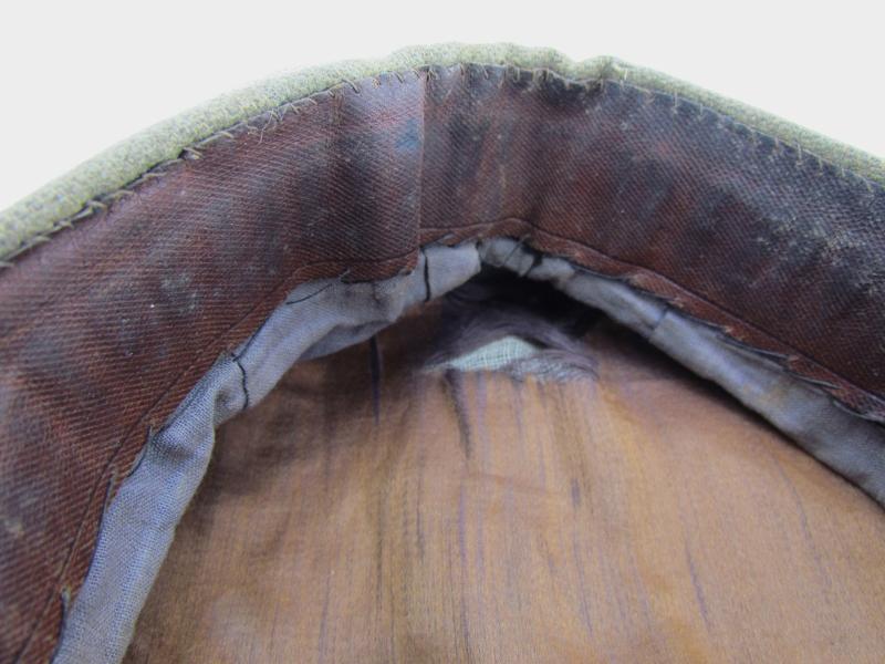 Wehrmacht (Heer) Infantry Officer 'Crusher' Visor Cap