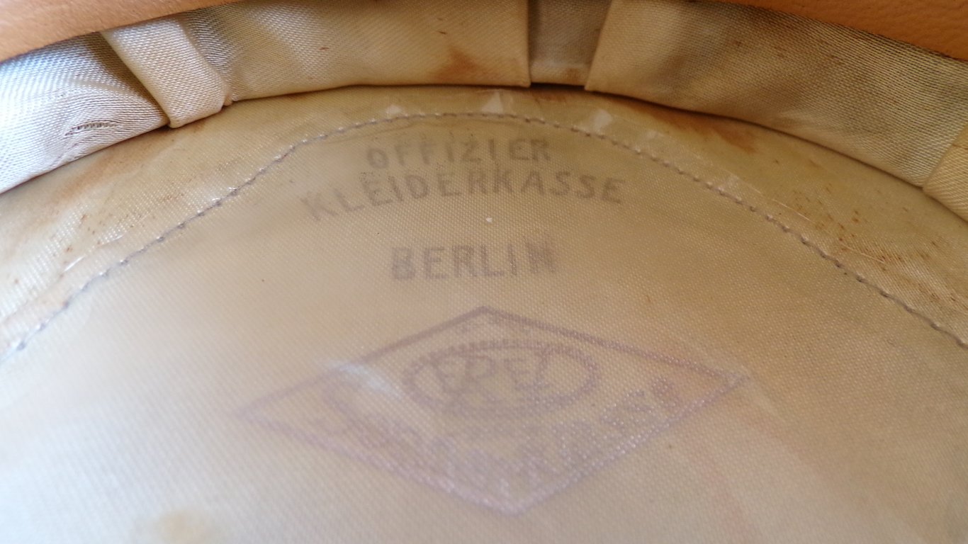 Luftwaffe Generals Visor Cap Wolfgang Pickert 3/3