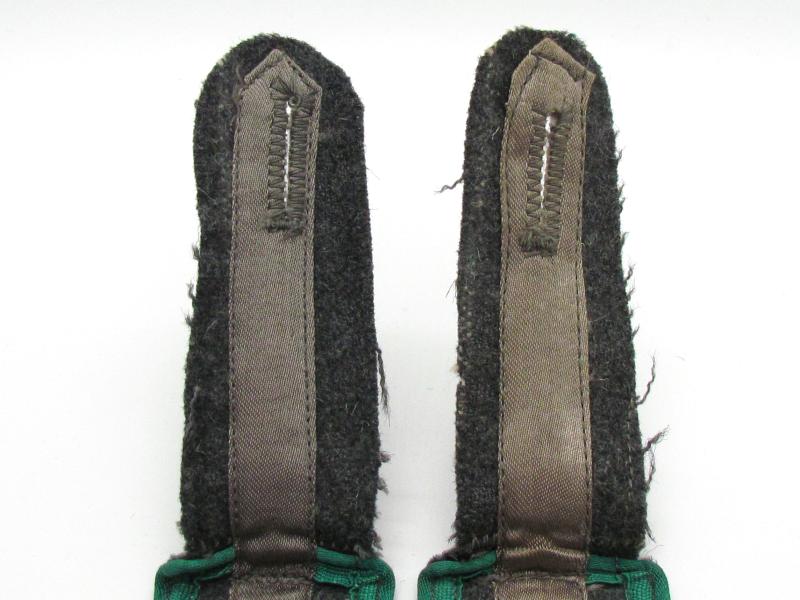 Wehrmacht Gebirgsjäger/Mountain Troops Em’s Shoulder Boards