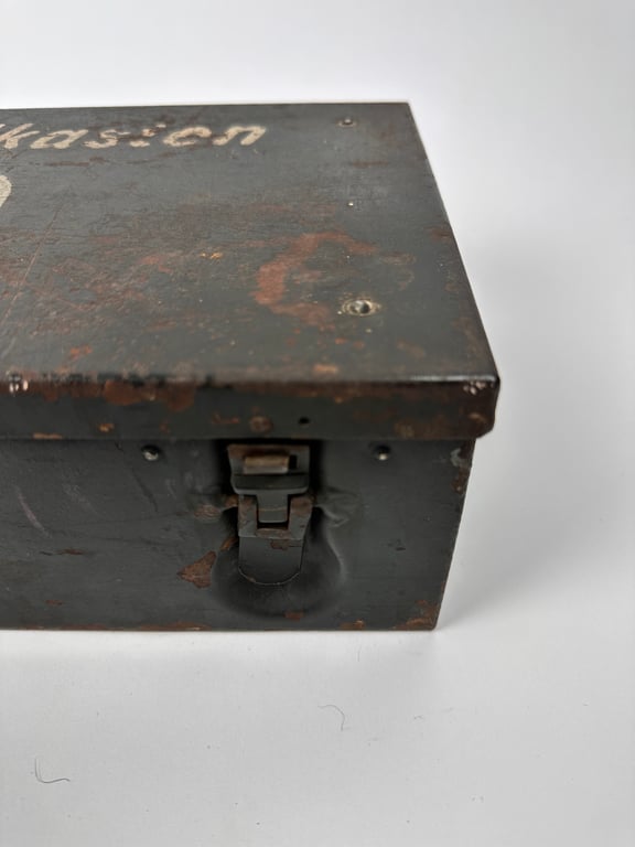 WW2 German 'Verbandkasten' First Aid Box