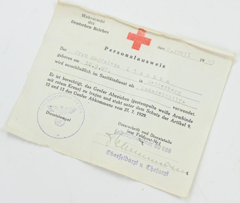 German DRK ID Card 'Magdalena Lischka'