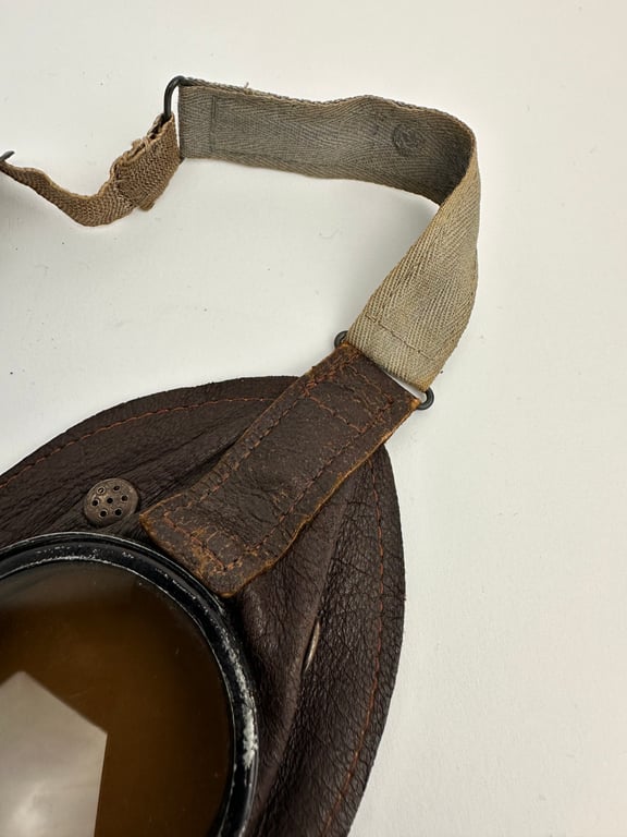 Wehrmacht leather Dust Goggles