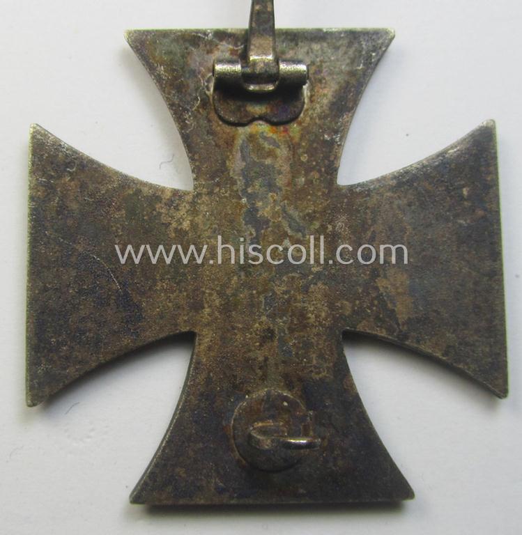 'Eisernes Kreuz 1. Klasse' being a non-maker-marked example by the (desirable!) maker: 'E. Ferdinand Wiedmann'