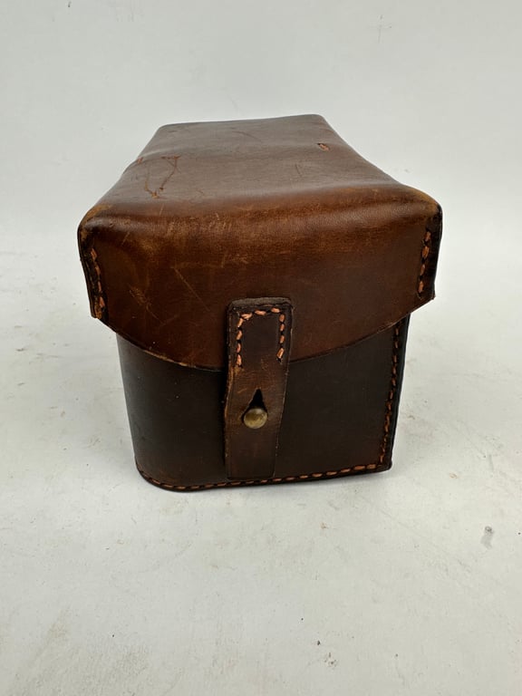 WW2 German "Sanitatertasche" with content
