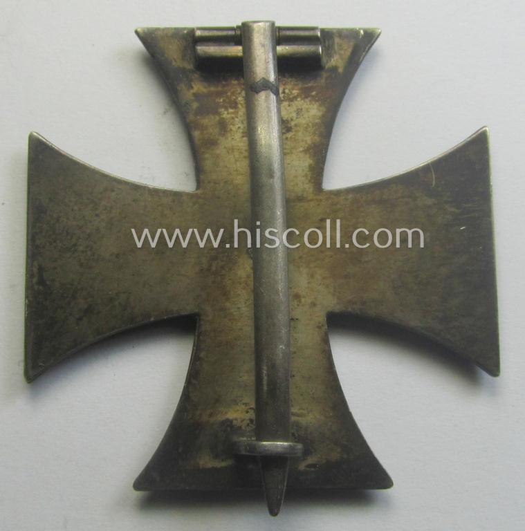 Unusually seen, WWI-period 'Eisernes Kreuz 1. Klasse' being a (typical) non-converse-shaped and genuine silver-based example that shows the unusual makers'-designation: 'C.D. 800'