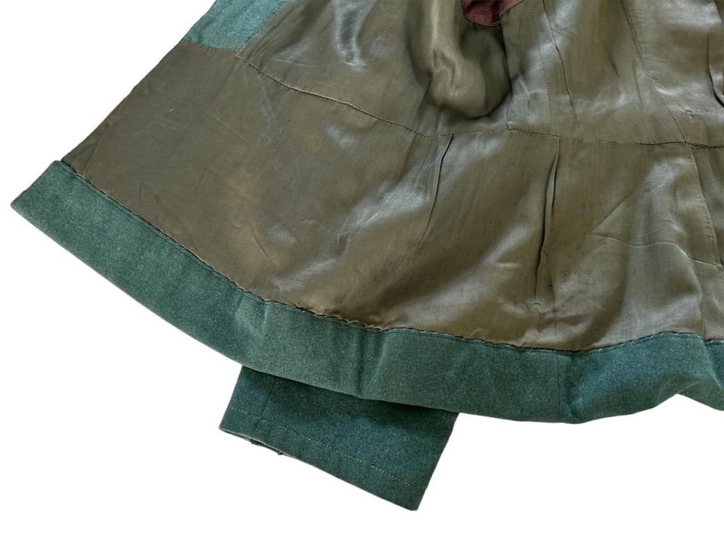 Wehrmacht Heer Artillery Waffenrock in the rank of Oberleutnant