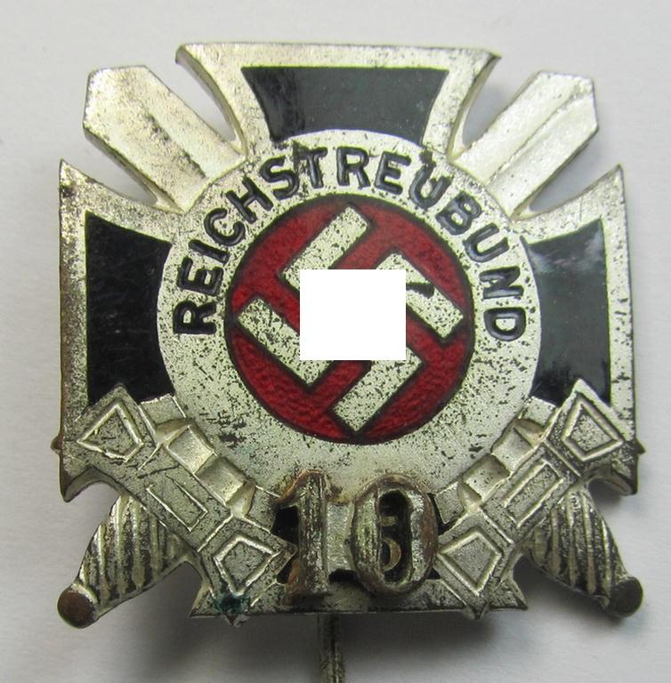 Attractive - and scarcely seen! - membership lapel-pin (or: 'Mitgliedsabzeichen') aka: 'Silberne Ehrennadel für 10 Jahre Mitgliedschaft im Reichstreubund ehemaliger Berufssoldaten (o. RTB)' being a maker- (ie. 'Gante - Berlin'-) marked example