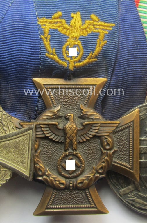 Superb, 8-pieced WWI- (ie. TR-) related medal-bar (ie. 'Ordenspange') depicting an: 'EKII.Kl., an: 'Hanseatenkreuz 1914', an: 'FKK 1914-18 mit S.', a: 'TD-Ez. der 2. Kl.', a: 'Zollgrenzschütz-Ez.' and two Austrian WWI-period comm. medals