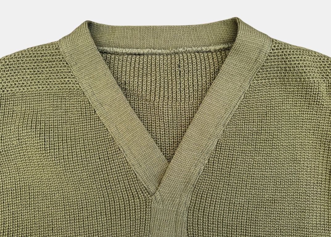 US WWII V-Neck Sweater