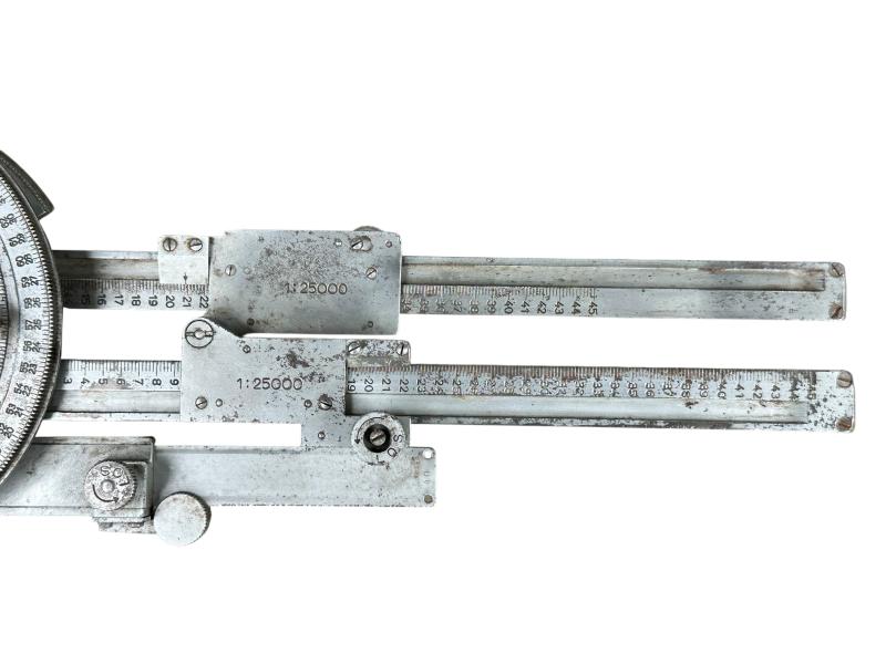 Wehrmacht 'Messdreieck 34' in Carrying Pouch