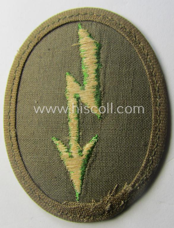 WH (Heeres) 'tropical-styled', trade- and/or special-career insignia (or: 'Signal Blitz') as was intended for a soldier who served within the: 'Panzer-Grenadier-Trpn.'