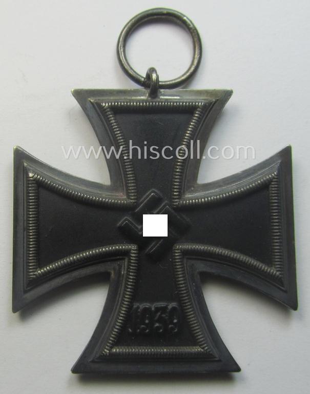 Hardly- ie. simply never used: 'Eisernes Kreuz II. Klasse' being a clearly maker- (ie. '76'-) marked example by: 'Ernst L. Müller'