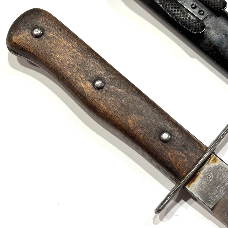 LW Fighting knife "Nahkampfmesser" marked "5"