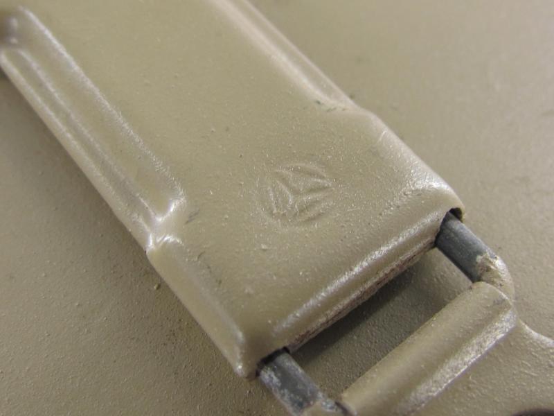 MG34/42 Tan Optical Sight Battery Box