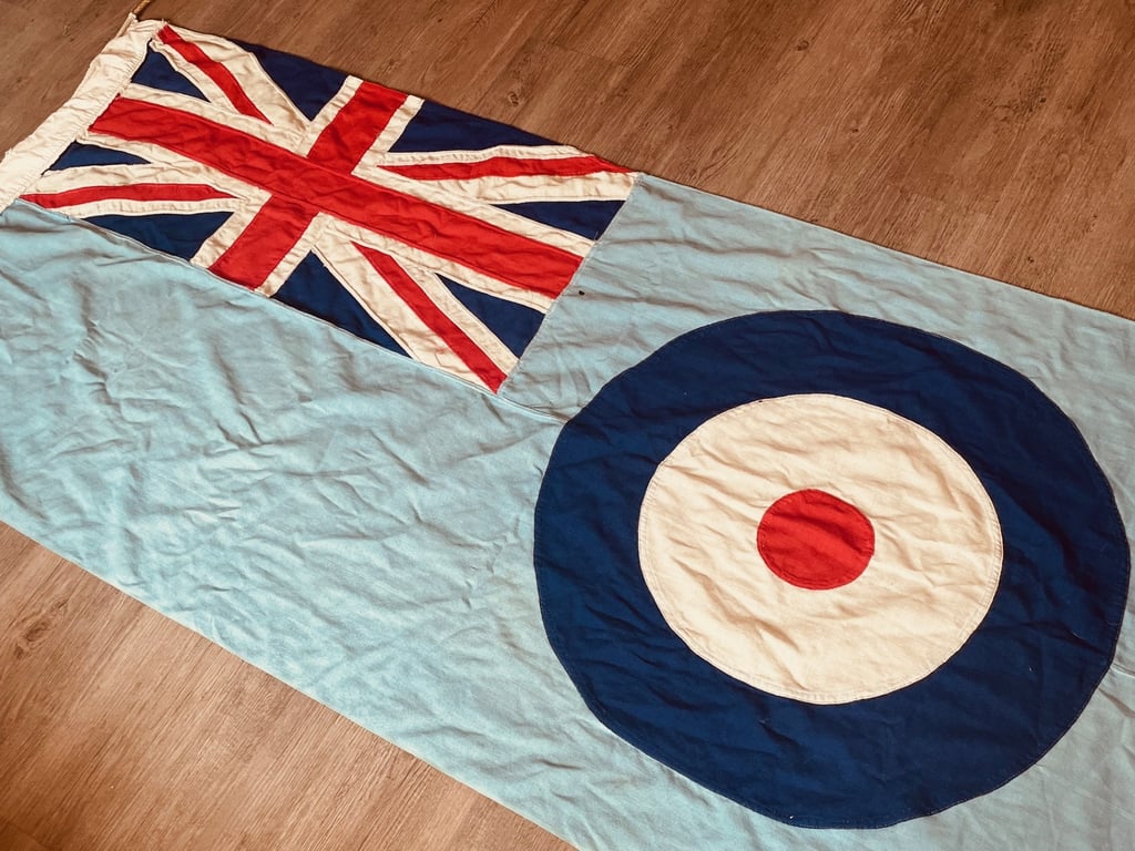 AUTHENTIC PANEL STICHED BRITISH WARTIME WW2 RAF STATION FLAG. ADDITIONAL PHOTOS