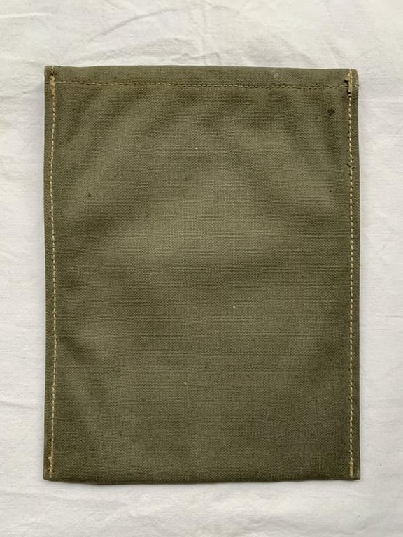 WH (Heer) 'Zielgevierttafel' Pouch