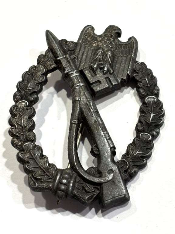 WH Infantry Assault Badge "GWL - Gebrüder Wegerhoff"