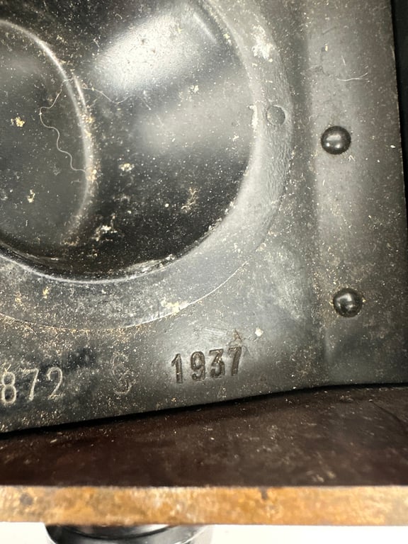 Nice original German WW2 FF33 Field Telephone (Feldfernsprecher 33) 1937