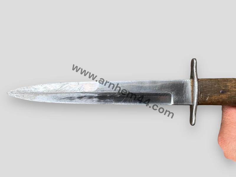 German WWII Close Combat Knife