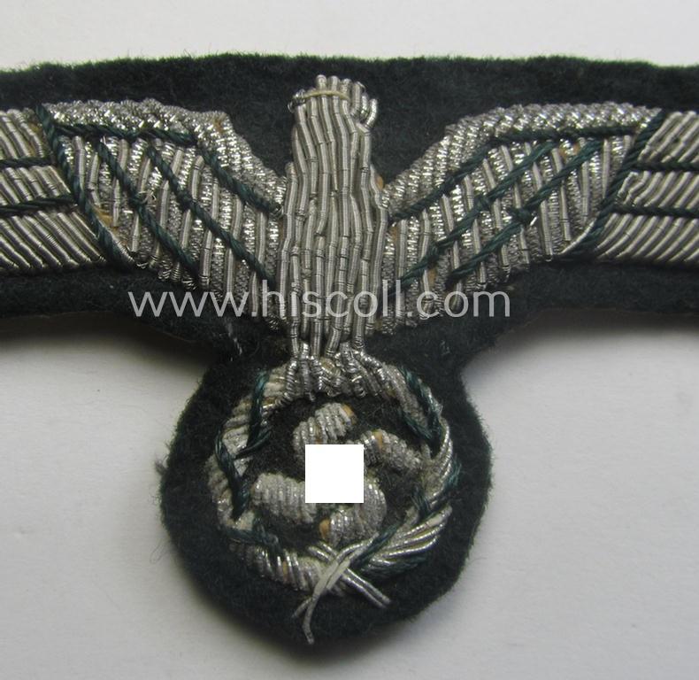 WH (Heeres) officers'-type, hand-embroidered breast-eagle (ie. 'Brustadler für Offiziere') as was executed in bright-silverish-coloured braid as was intended for usage on the various officers'-pattern tunics
