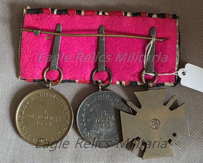 3 piece medal bar