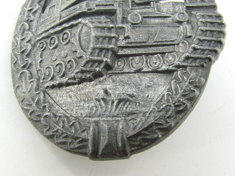 Panzer assault badge in silver  ( Pillow crimp )