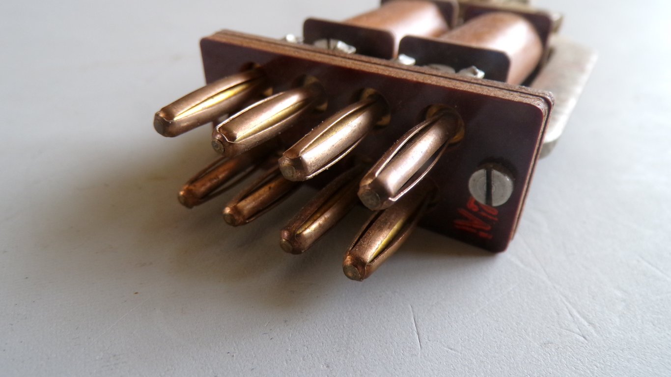 Spare polar relay for the T-36 Machine