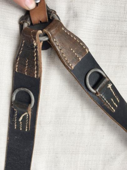 WH (Heer) Leather Y-Straps -1942-