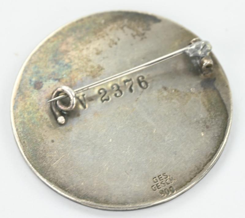 German NSV Schwesternschaft 800 Silver Brooch