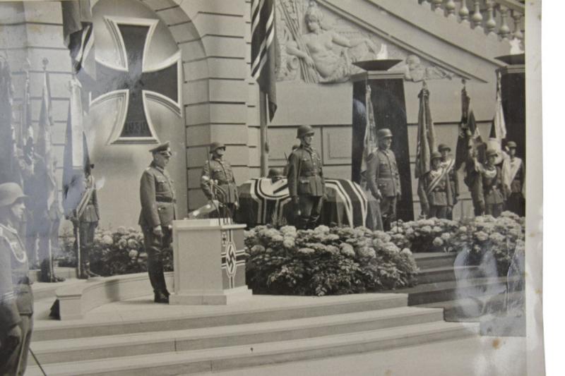German Pressphoto Funderal Graff Brockdorff Ahzefeld