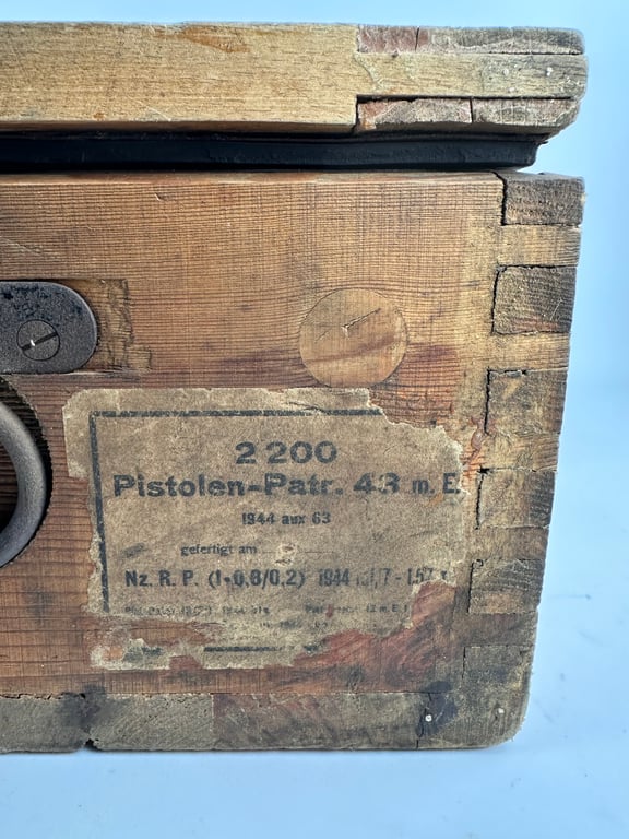WW2 WH ammo box "B Luftdichter Patronenkasten 2200 Pistolen -Patr.43 m E"