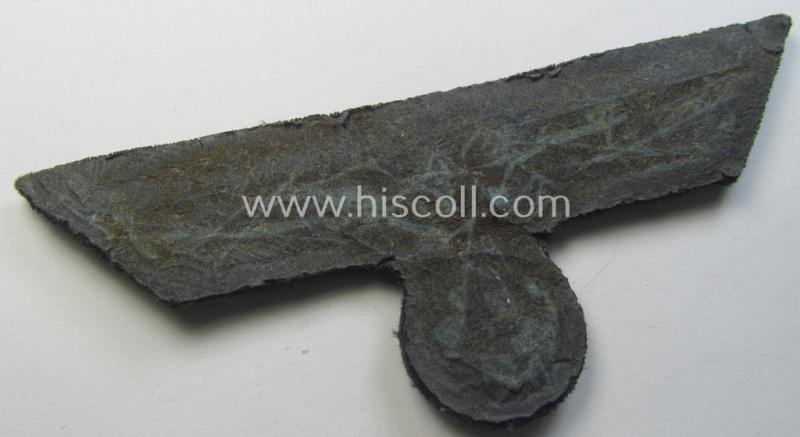 Attractive - and simply never used! - WH (Heeres) officers'-type, hand-embroidered breast-eagle (ie. 'Brustadler für Offiziere') as was executed in bright-silverish-coloured braid as was intended for usage on the various officers'-pattern tunics