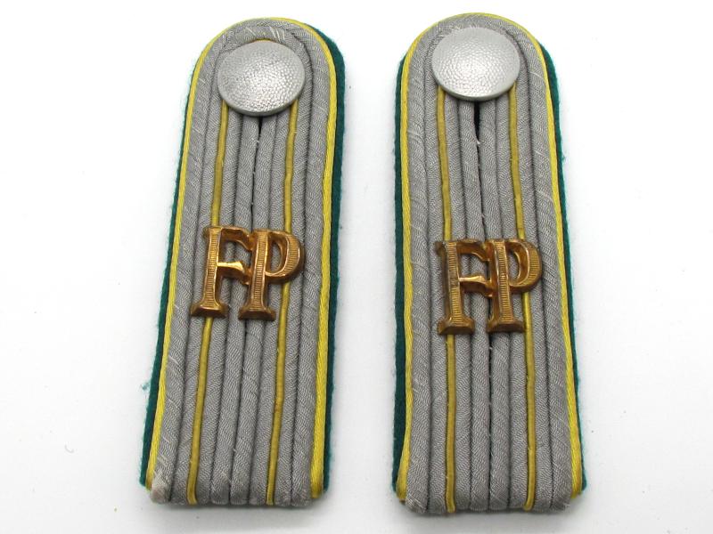 Wehrmacht Feldpost officer’s insignia in rank Feldpostsekretär