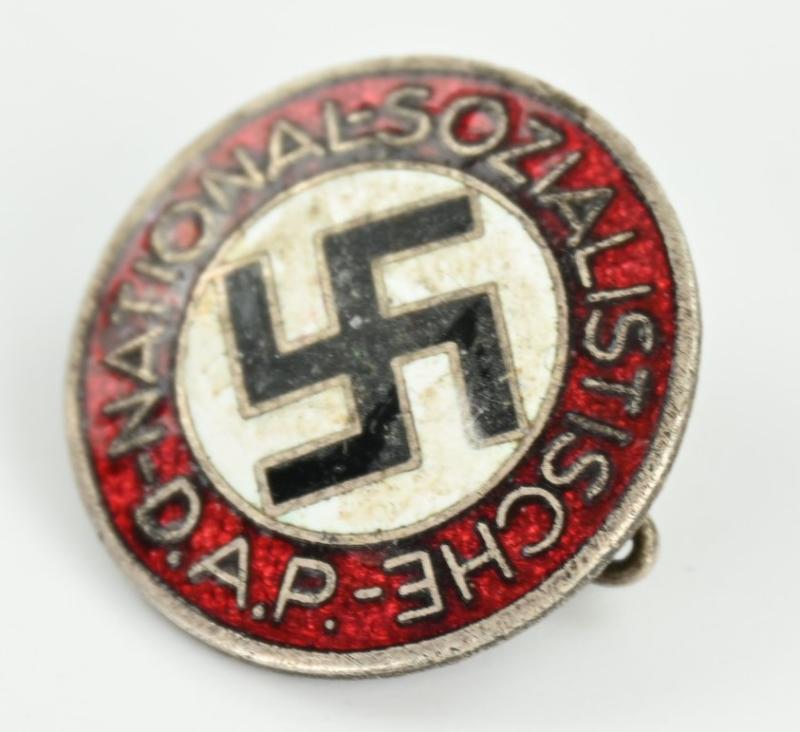 German NSDAP Party Member Badge 'M1/93'