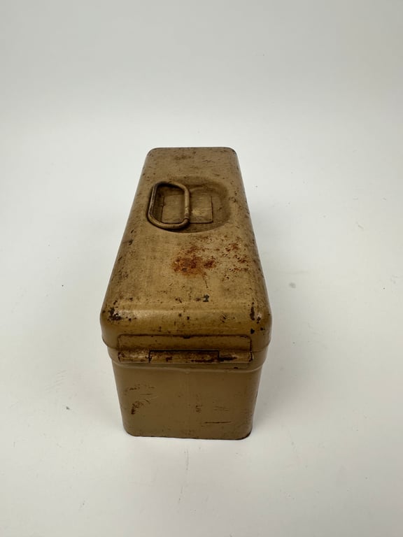 German Tan parts/greasy box