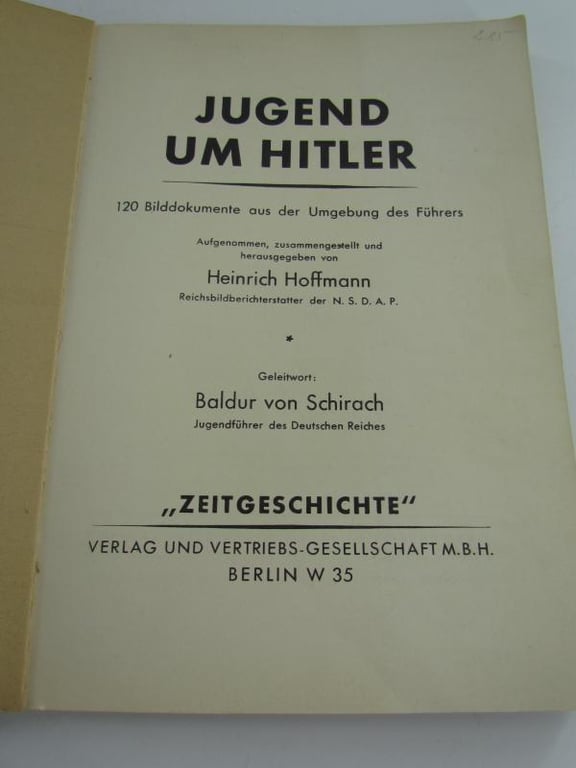 Book : Jugend Um Hitler