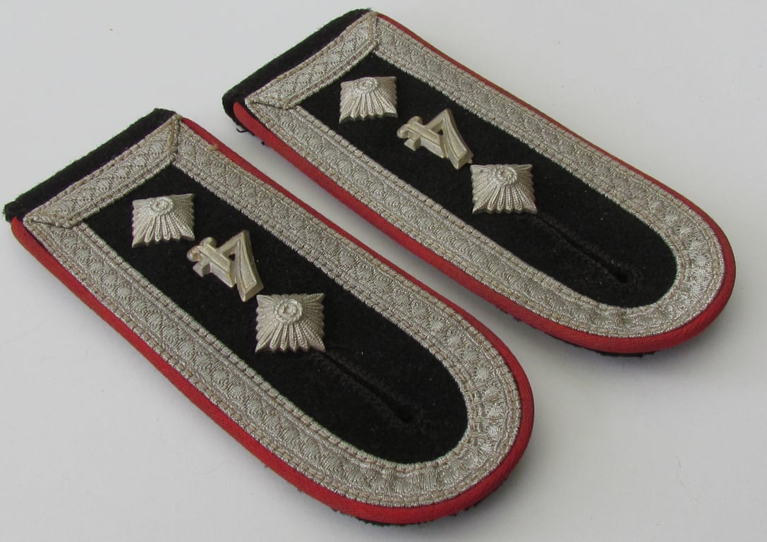 Rare Wehrmacht Heer Panzer-Artillerie Oberfeldwebel Insignia Set