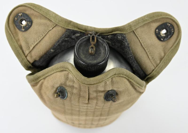 US WW2 M-1942 Canteen 1943