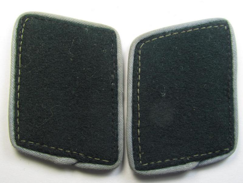 Superb, 4-pieced insignia-grouping comprising of a (matching!) pair of EM- (ie. NCO-) type 'Ostvölker'-related shoulderstraps and dito collar-tabs as was intended for usage by a: 'Turkistanischer'-volunteer