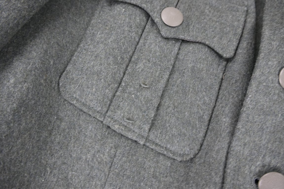 German WH DKIG Tunic Grenadier Regiment 105 Oberleutnant Hans Hoppe