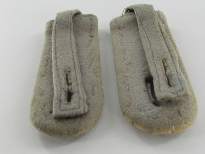 WH (Heer) Propaganda Company Shoulder Boards...Rare