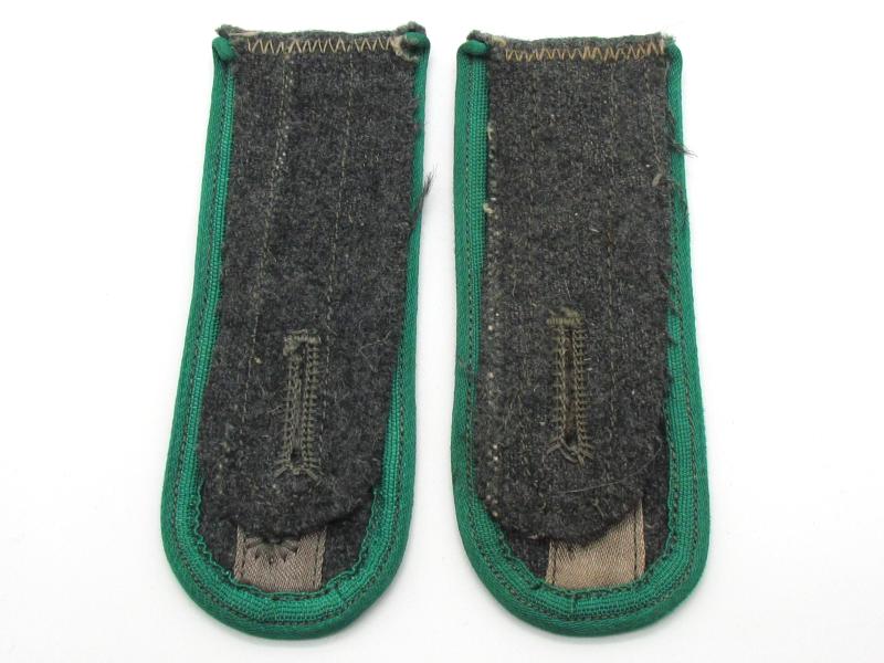 Wehrmacht Gebirgsjäger/Mountain Troops Em’s Shoulder Boards