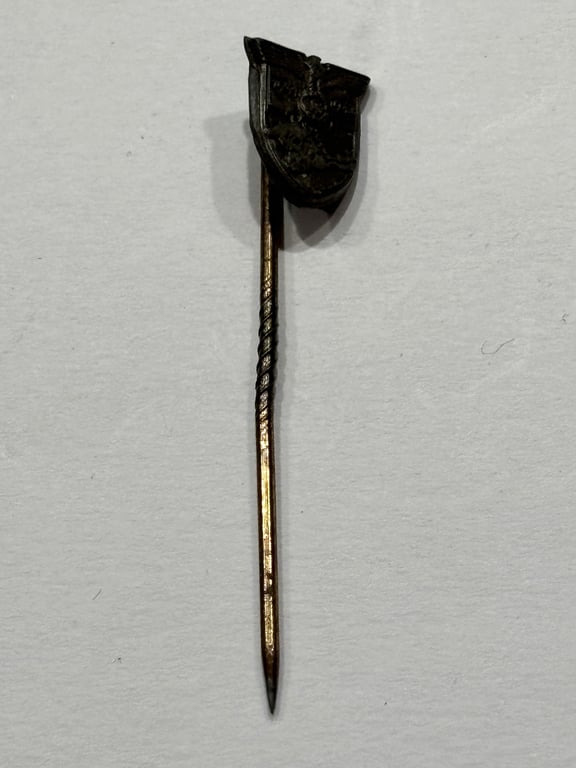WH Krim 16mm miniature stickpin